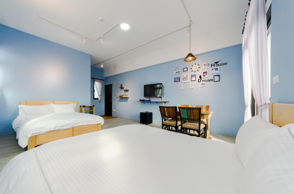 Sea Breeze Inn Джиан Екстериор снимка